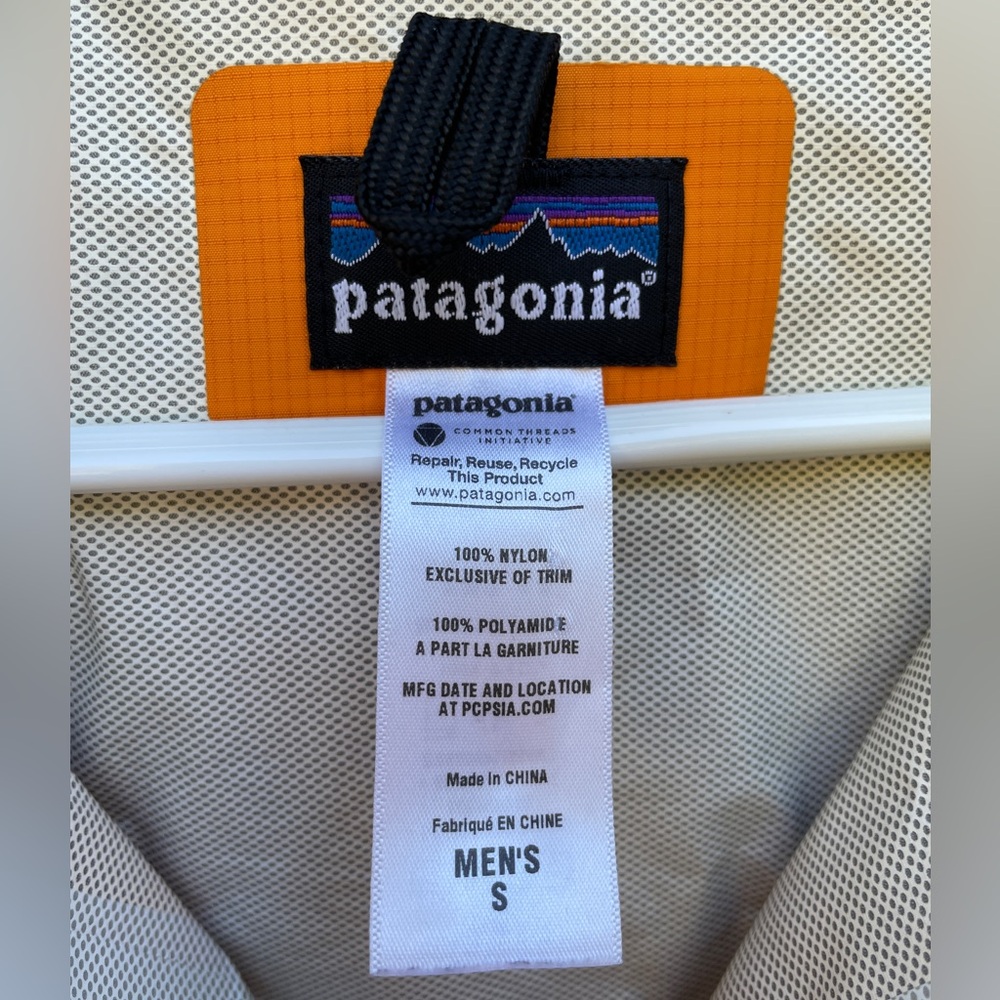 Patagonia Torrentshell Rain Jacket, Men’s Small, Orange - Picture 5 of 5